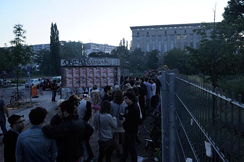 - Se Una Notte D’estate Al Berghain