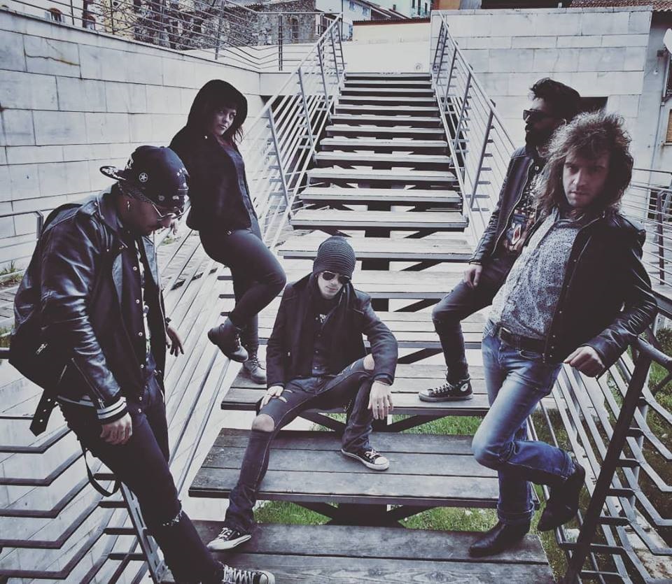 Le Interviste Di Overthewall – Tracy Grave 31087209 1337826659652919 6238026662974946247 N Le Interviste Di Overthewall – Tracy Grave 31087209 1337826659652919 6238026662974946247 N