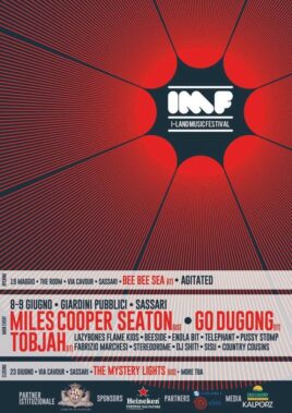 I - Land Festival - Columns