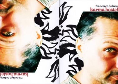 Karma Hostel Di Francesco De Luca - Columns