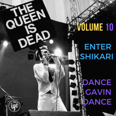 The Queen Is Dead Volume 10 - The queen is Dead