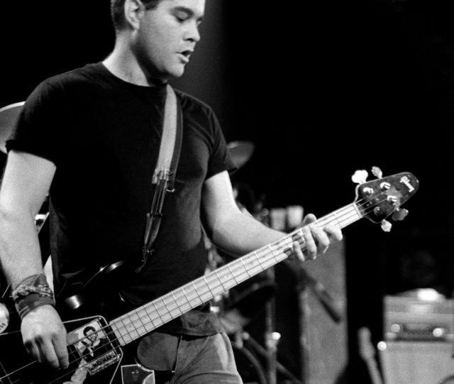 E' Morto Pierre Kezdy Dei Naked Raygun