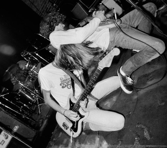 L7 - Mudhoney, In Arrivo Un 7 Pollici E La Ristampa Di Every Good Boy Deserves Fudge