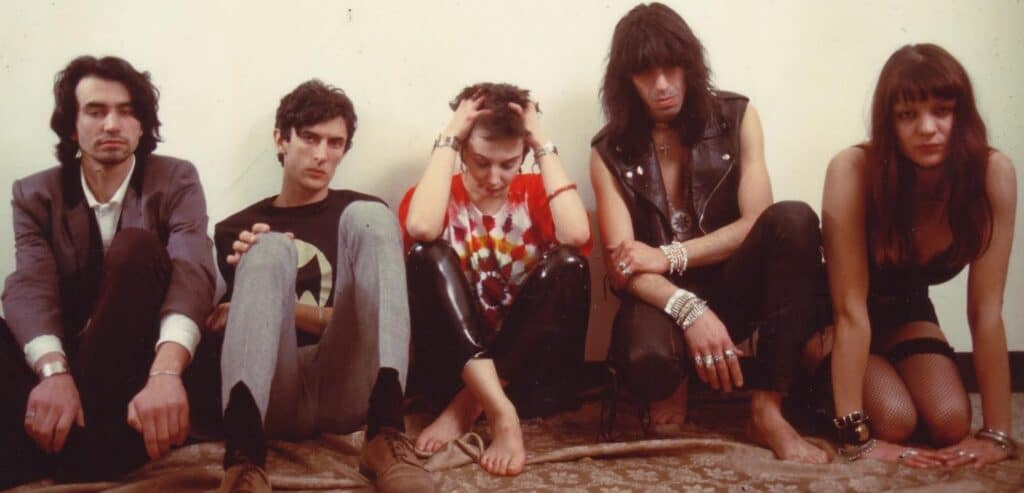 Go Down Records Ristampa Live In The Eighties Dei Not Moving
