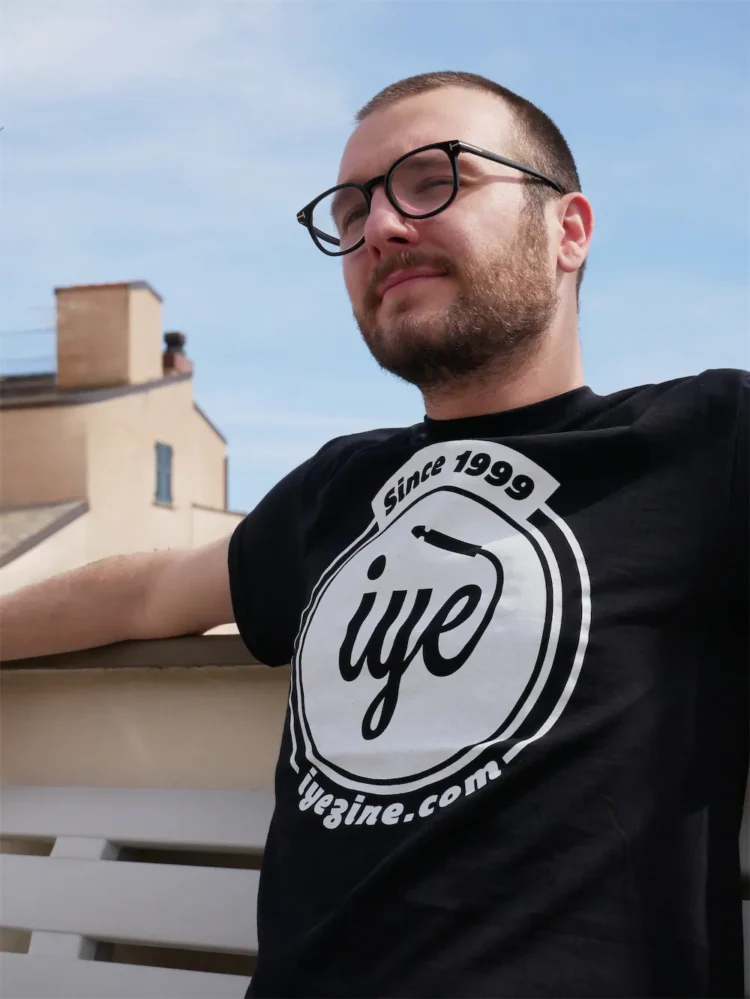 T-Shirt Logo Nera - Immagine 4