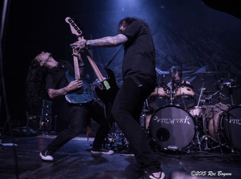 gruppi industrial metal