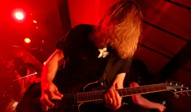 Metalcore: storia, caratteristiche e sottogeneri di un genere che ha fatto la storia